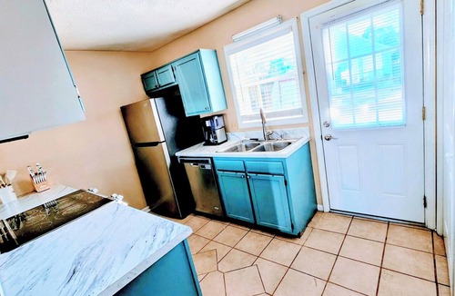 Murraysville House | Charming & Beachy Family-Friendly 3-bedroom home in Wilmington, NC