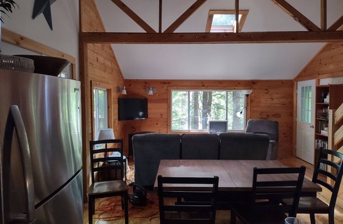 Monmouth Cottage | Charming Cottage 2 bedroom, AC, loft, deck screened porch, Lake View in Monmouth