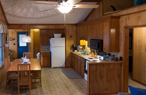 Ridgeway Cottage | Charming Lakefront Cottage, with wrap-around deck, 270-degree views