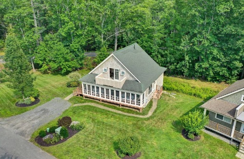 Edgecomb Cottage | Charming Sheepscot Overlook Cottage