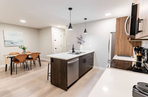 Winnipeg House | Charming St. Boniface home by Hospital & The Forks