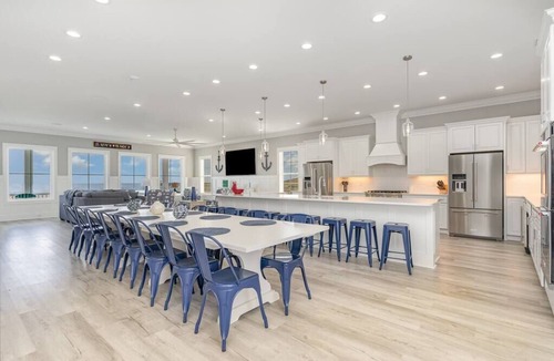 Cherry Grove Beach House | Check In Any Day! Carolina Dreamin 8BR Pool/Oceanfront