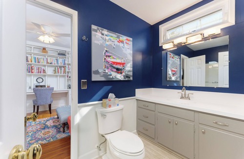 South of Broad House | Cheerful home in the heart of Charleston. Designated office space for executives