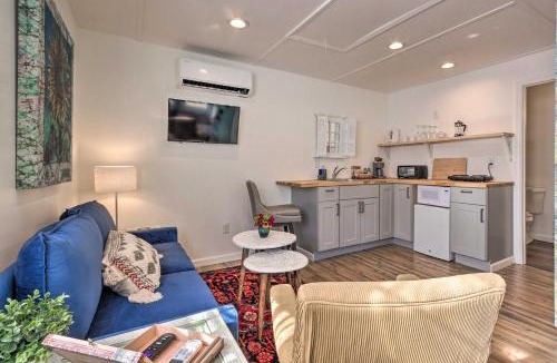 Wade Hampton House | Claire’s Cottage ~ 4 Mi to Downtown Greenville!