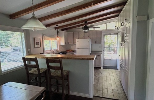 Severn Cottage | Classic Family Cottage
