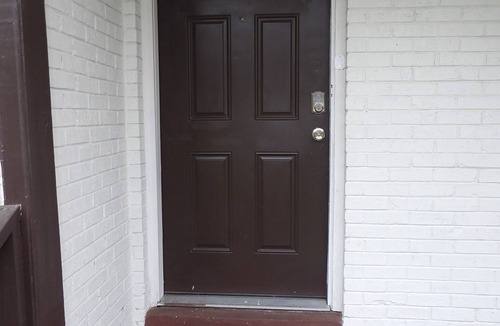 Columbia House | CLOSE TO FT JACKSON, WILLIAMS-BRICE STADIUM, VA HOSP, FAMILY FRIENDLY. SLEEPS 10