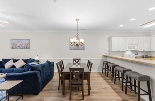 Central Myrtle Beach Apartment | Coastal Retreat at Magnolia Pointe, Golf & Lake Views