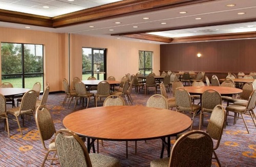 Gastonia House | Comfort & Convenience! 3 Comfortable Units Near Gastonia Farmers Market! W/ Pool