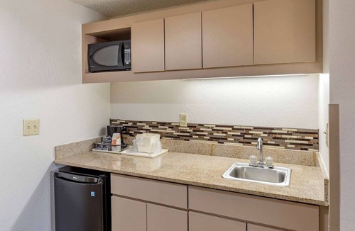 Greensboro Hotel | Comfort Inn Greensboro - Kernersville