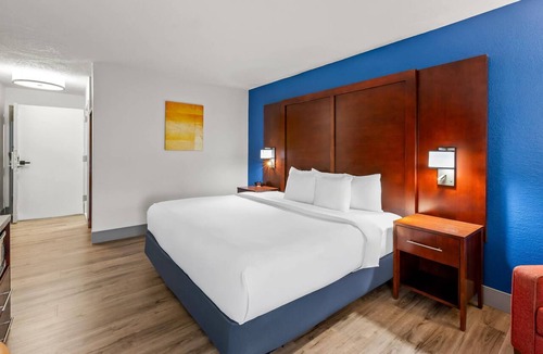 Laurinburg Hotel | Comfort Inn Laurinburg
