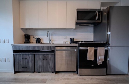 Hintonburg Apartment | Condo in the heart of Westboro