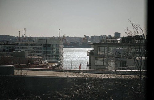 Lower Lonsdale Apartment | Cool & Comfy 3 Bedroom apartment in VANCOUVER - Perfect for your MAJOR INTERNATIONAL SPORTING EVENT trip!