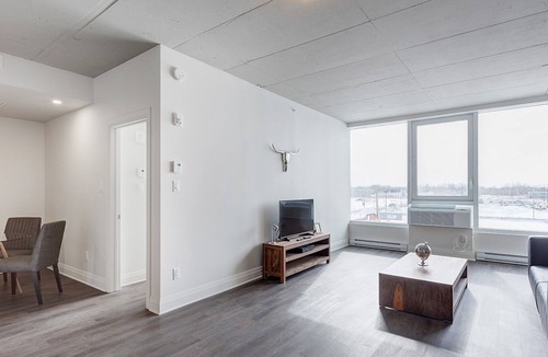 Laval Apartment | Corporate Stays | L'Equinoxe | Spacious 2BR