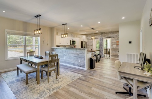 Macon House | Cottage 1 Mi to Lake Gaston Beach & Boat Launch