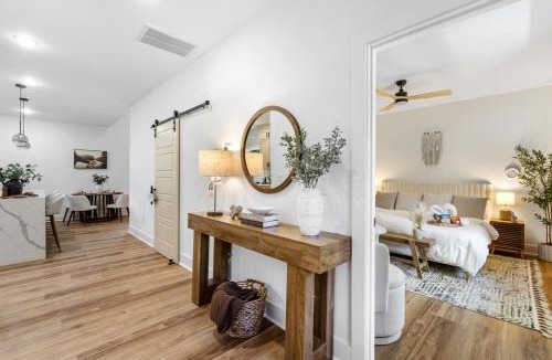 Westminster Ski Chalet | Cottage by Lake Hartwell Cocoa y Canoes