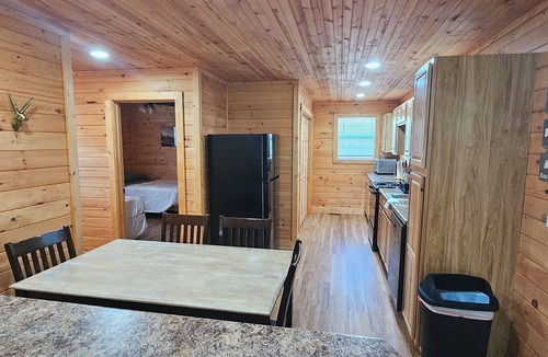 Bluewell House | Cottontail Farmhouse HMT Trails