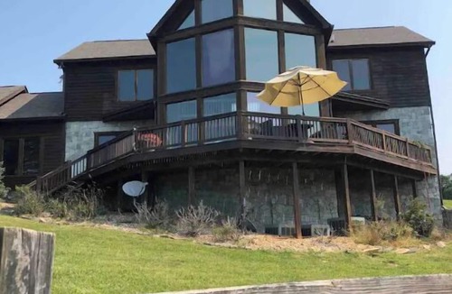 Laurel Fork House | Country home, Beautiful country home with horses