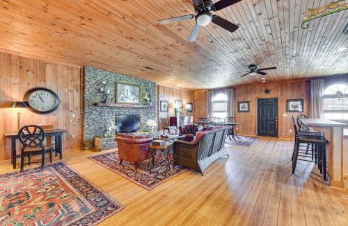 North Carolina Piedmont House | Countryside Cabin Rental ~ 10 Mi to Wadesboro!
