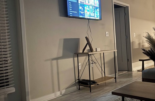 North Raleigh Apartment | Cozy 1-bedroom apartment in North Hills Raleigh with everything you need