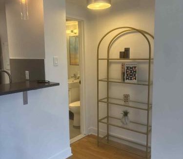 Milton Park Apartment | Cozy 1BDR in Prime location - Walk to Everything