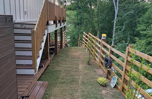West Union House | Cozy 2-bedroom house on Lake Keowee with private dock
