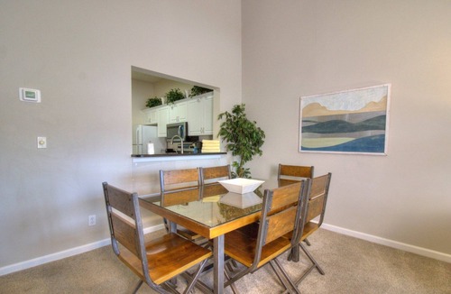 Arcadian Shores Condo | Cozy 2BR Condo w/Screened Porch & Pool | Kingston Plantation Retreat