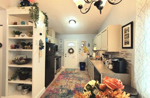Northeast Raleigh House | Cozy and Bright Retreat Near Raleigh Hotspots