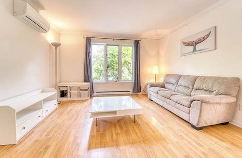 Lower Sackville House | Cozy and private 3 Bedroom, 1.5 Bath Home on Quiet, Private Cul-de-Sac