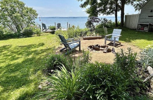 Kingsport Cottage | Cozy and quiet retreat in the Annapolis Valley - direct access to beach & water