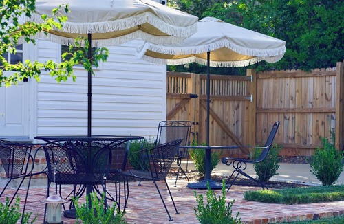 Judson House | Cozy Bohemian Bungalow, Downtown Greenville, 1 Mile to S. Main St.