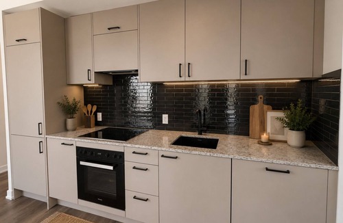 Wynford-Concorde Condo | Cozy cityview Getaway