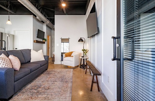Nashville Condo | Cozy Condo minutes from downtown Nashville