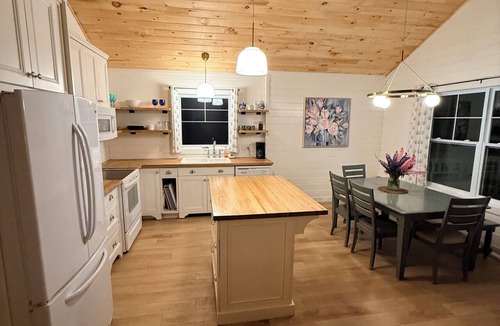 Point Prim Cottage | Cozy cottage in PEI's Southeastern Shore, a hidden gem!