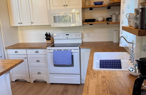 Point Prim Cottage | Cozy cottage in PEI's Southeastern Shore, a hidden gem!