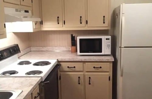Eva Mor Heights House | Cozy Cottage Near Downtown Nashville/Airport