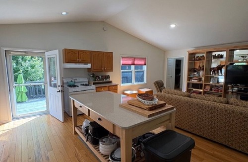 Cullowhee House | Cozy Getaway at Two Willows Horse Farm, near Lake Glenville, Highlands, Cashiers