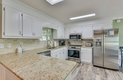 Modoc Shores House | Cozy Lakefront Escape w/Views and Boat Dock