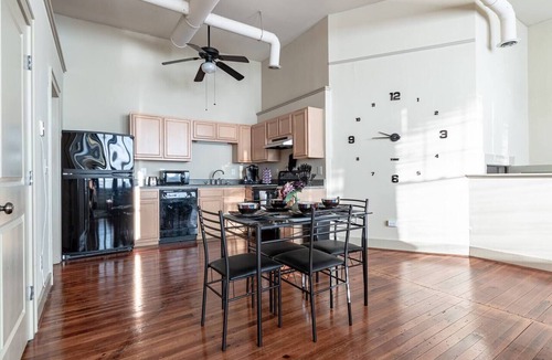 Central Apartment | Cozy Loft (A) near the Heart of Clemson🐯