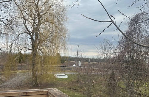 Brock Apartment | Cozy outbuilding apartment. Raised private deck. Water front parkette.
