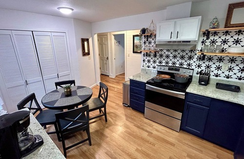 Lake Lure Cottage | Cozy, renovated, spacious 2BR, 2B home, walk to Chimney Rock & Lake Lure.