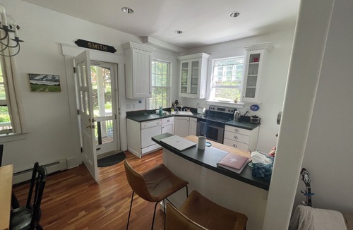 Portland House | Cozy townhouse minutes from downtown Portland on a car free island