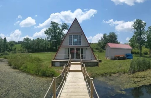 Summertown Cabin | Cozy Waterfront A-Frame Cabin