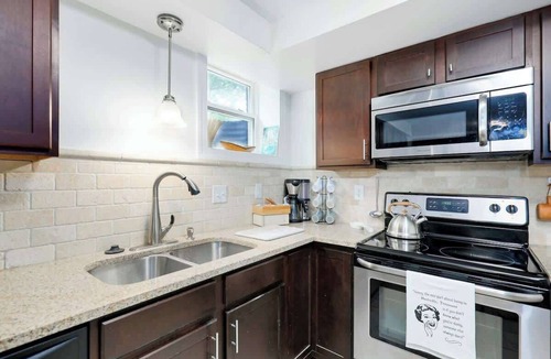 Heron Walk House | Cumberland River Retreat Near Downtown Airport