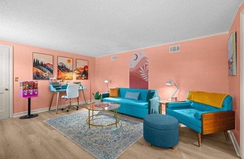 Easley Apartment | Cute 1BR apt w/Pond views and Pickleball next door