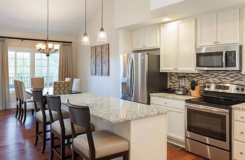 Cashiers Condo | Dandy Club Lodges at Trillum, 2 Bedroom Suite