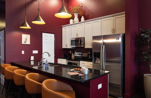 Arts District Condo | Dazzling Downtown Loft in the Heart of Music City