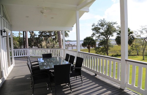 Beaufort House | Deep water paradise!