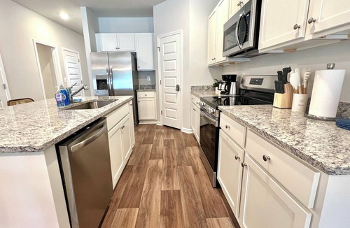 Carolina Forest House | Designer 3BR Family Home — Golf Beach Parking