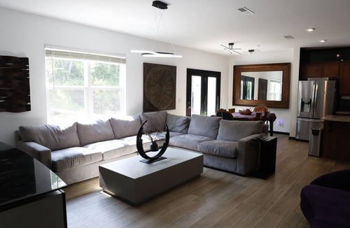 Concord House | Designer Luxury Near Downtown Concord/Charlotte, NASCAR, and Renaissance Fair