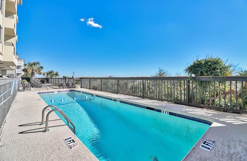 Crescent Beach Apartment | Direct Ocean Front 3BR/2BA Dog Friendly